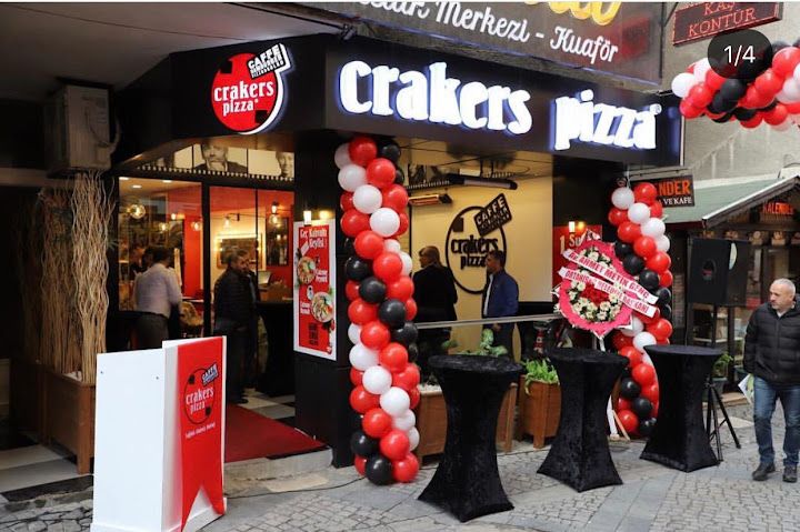 Crakers Pizza Uzun Sokak