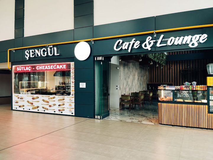 Şengül Cafe & Lounge