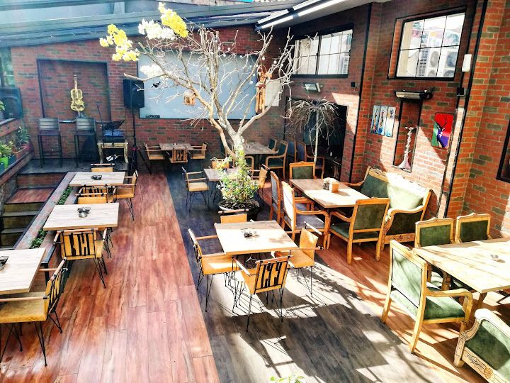 The Corvus Cafe & Garden