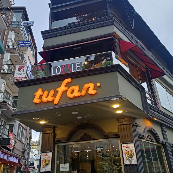 Tufan Pastahanesi