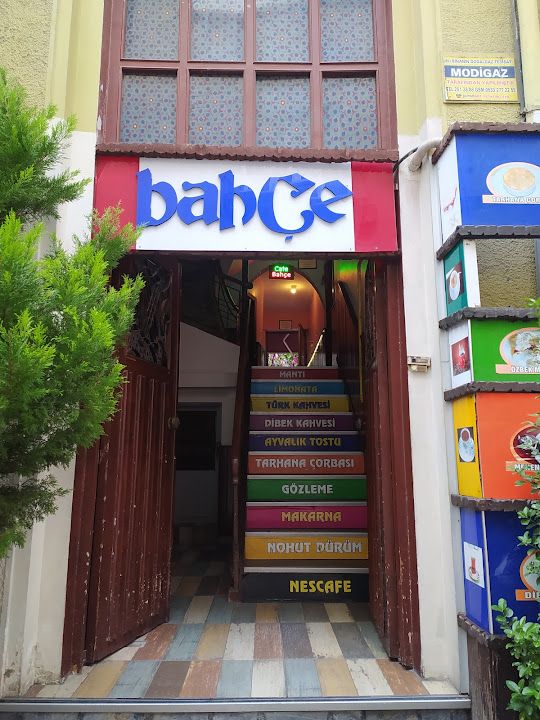 Cafe Bahçe