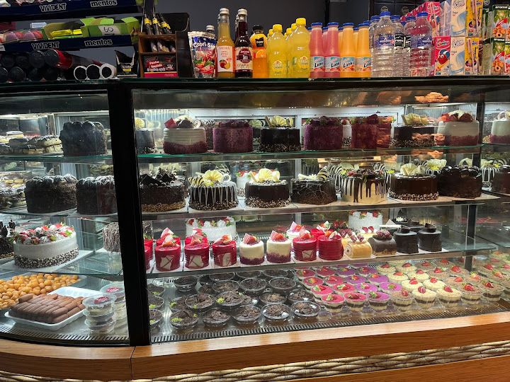 Golden Cafe Pastane
