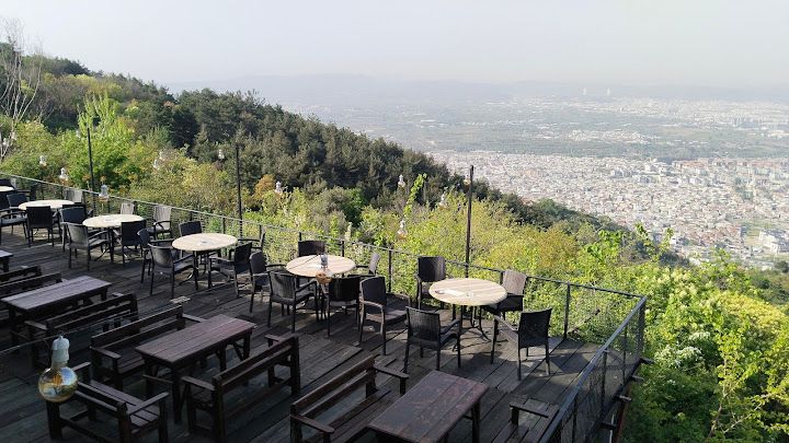 Kılıçaslan Aile Çay Bahçesi
