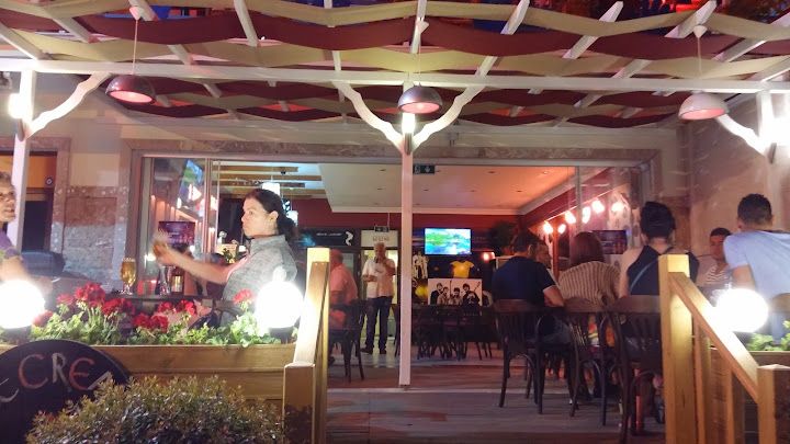 Legends Cafe Bar