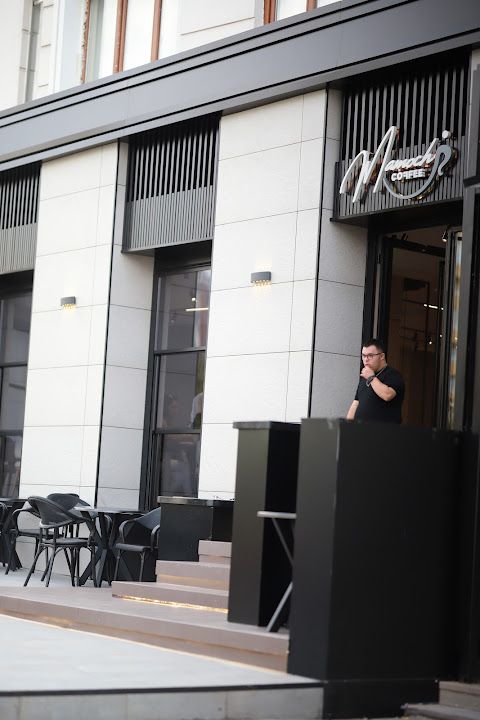 Mamoch Coffee & Restaurant