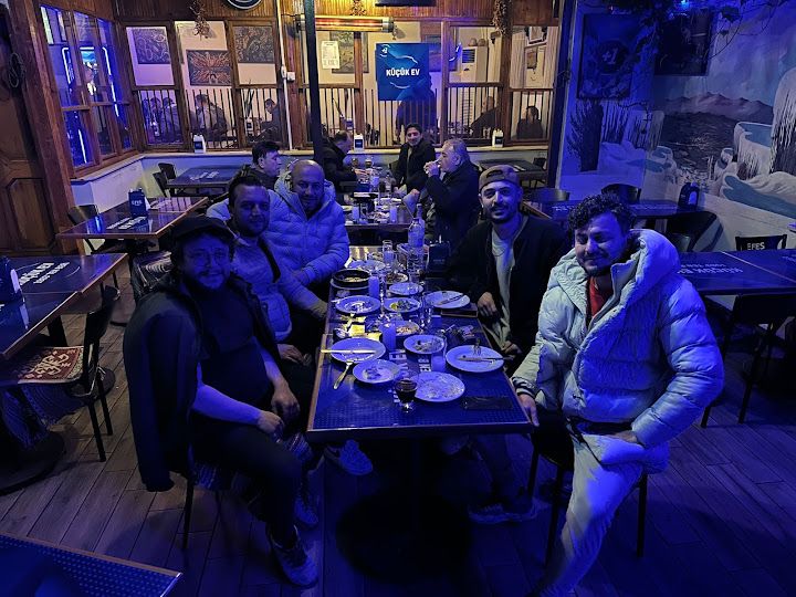 Küçük Ev Cafe Bar Restaurant