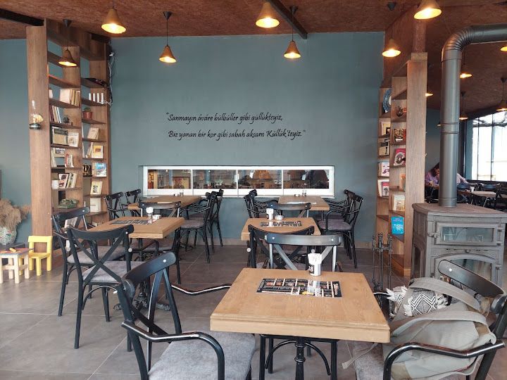 Küllük Kitap Kahve Çay