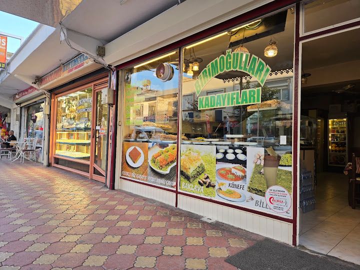 Birim Oğulları Kadayıf Künefe Baklava Kahramanmaraş Dondurması Ümit Usta