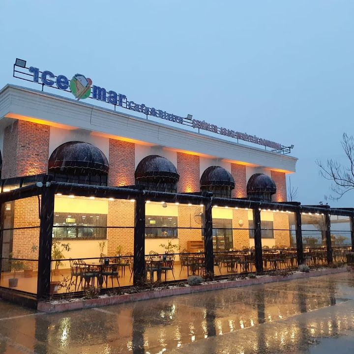 Icemar Cafe & Bistro