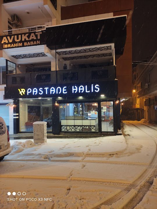 Pastane Halis