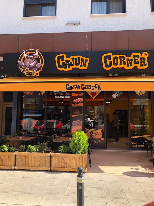 Cajun Corner Pendik
