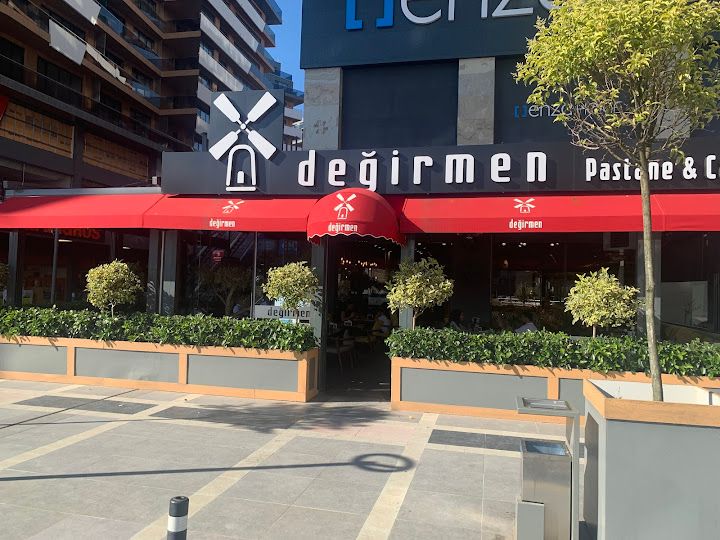 Değirmen Cafe Lens İstanbul