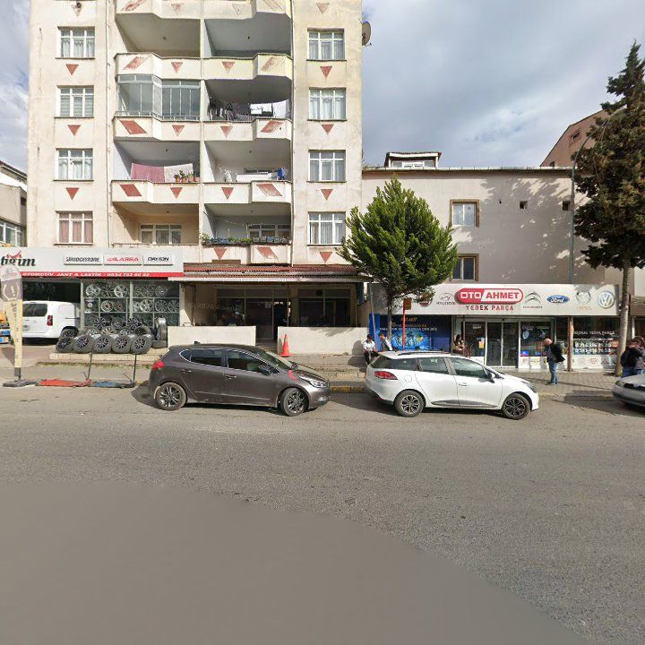Genç Kıraathanesi