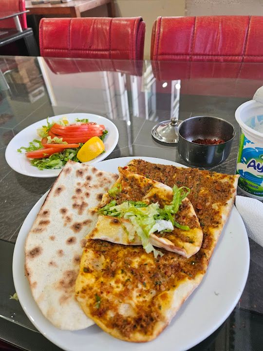 Kilisli Kadir Usta Kebap - Pide - Lahmacun