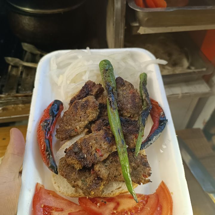 Köfteci horuz usta