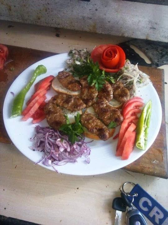 Köfteci Suat Abi