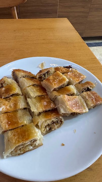 Mekan Börek Salonu