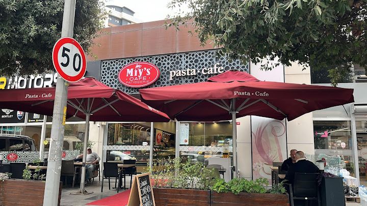 MİY'S CAFE PATISSERIE