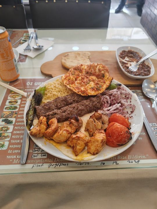 Öz Urfa Kebap Ve Lahmacun