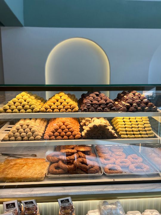 Parla Fırın-pasta-cafe