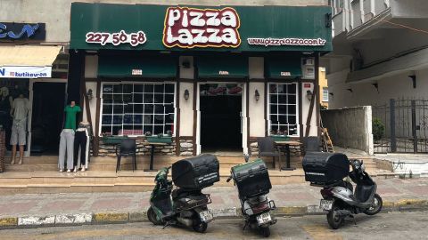 Pizzalazza Esenyalı