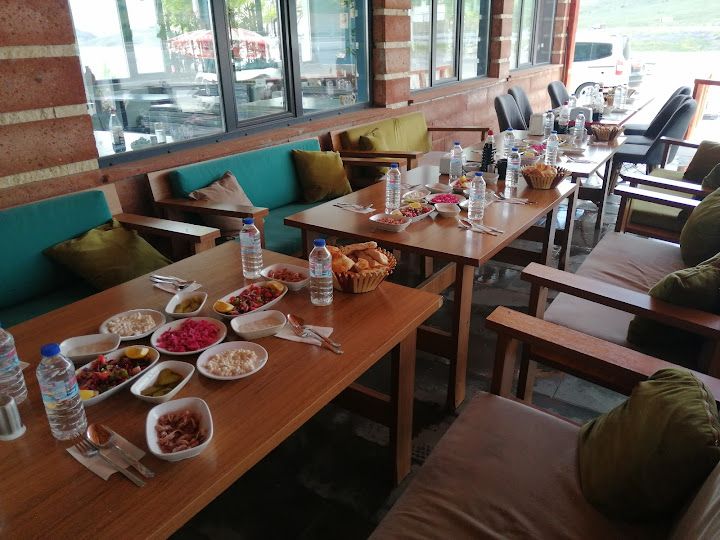 Muhtarin Yeri Şirvan Restaurant