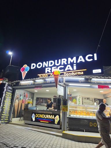 r.uğur gömeç yorum fotoğrafı