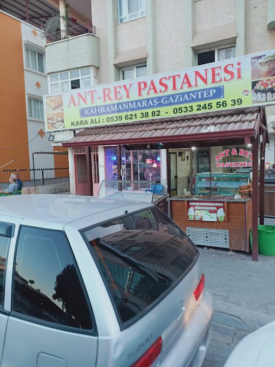Ant&Rey Pastanesi