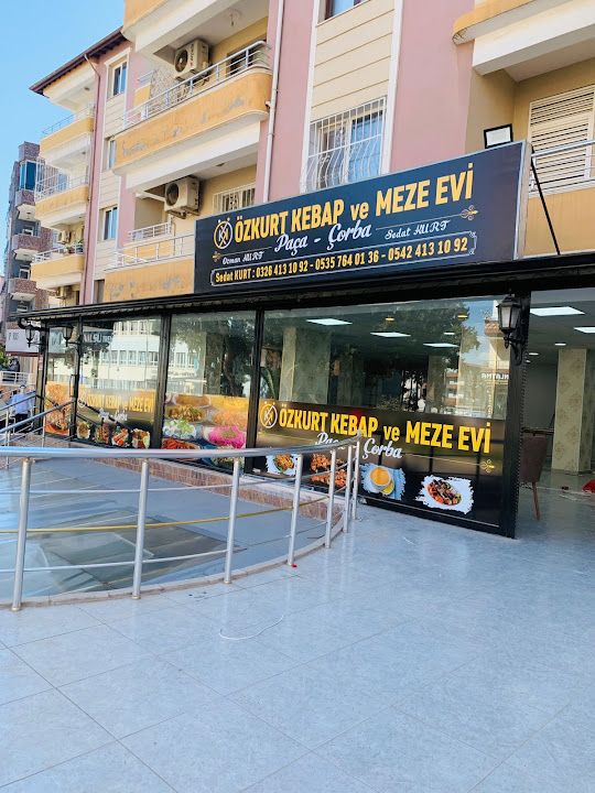 Özkurt Kebap Ve Mezeevi