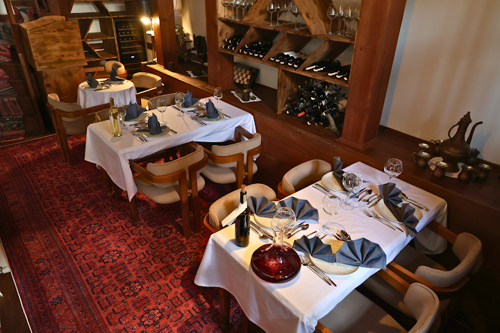 Ahşena Wine Boutique