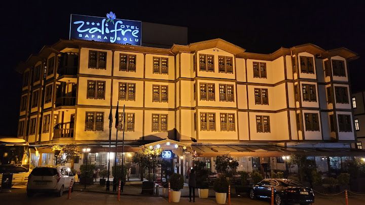 Alice Cafe
