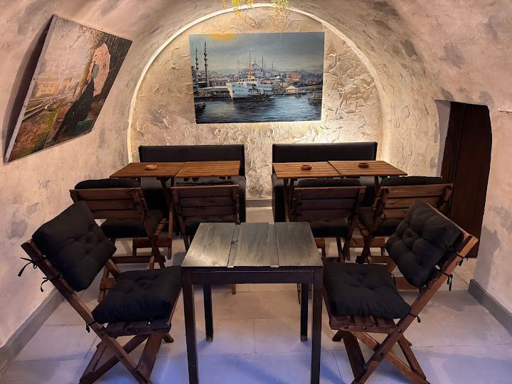 Kahverengi Sanat Cafe