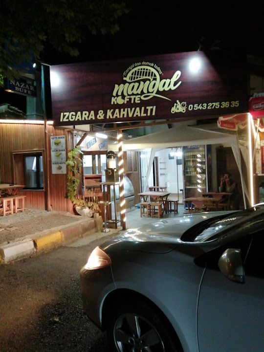 Mangal Köfte