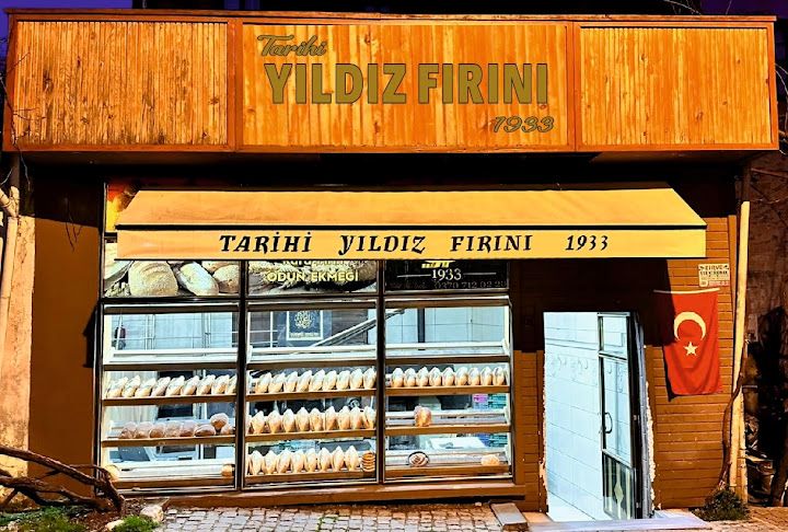 Tarihi Yıldız Fırın Ekşi Mayalı Odun Ekmeği