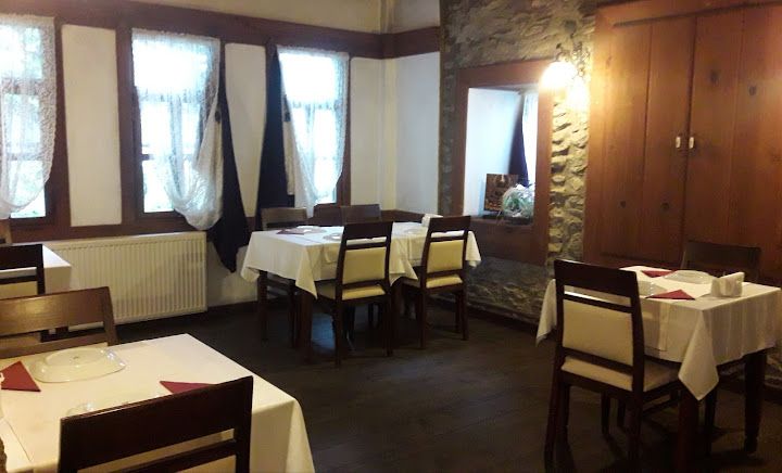 TAŞEV RESTAURANT/ Sanat ve Şarap Evi