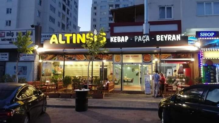 Altın Şiş Kebab Paca Beyran