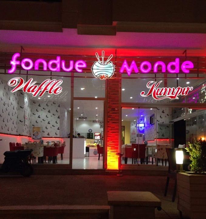 Fondue Monde Waffle Kumpir