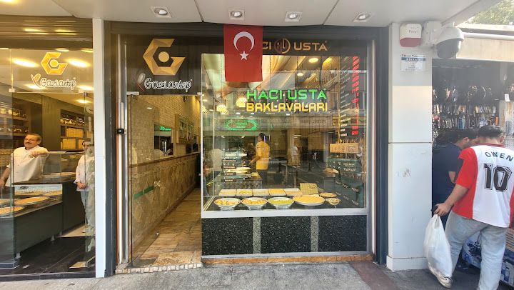 Hacı usta baklavaları
