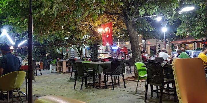 Karanfi Cafe Aile Çay Bahçesi