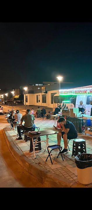 Köfteci Halil Usta