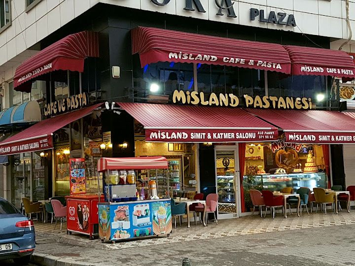 Misland Cafe Pastane