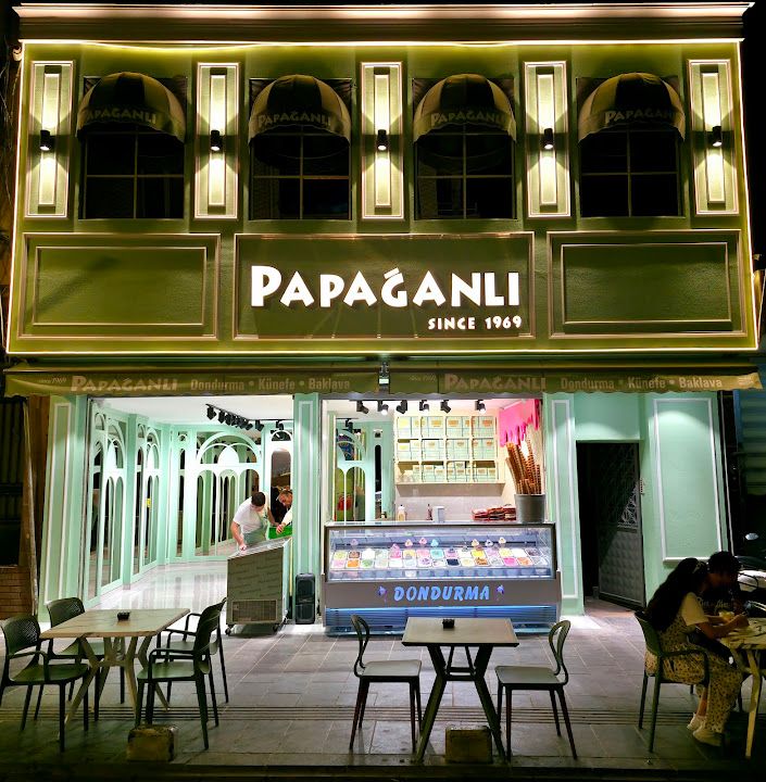 Papağanlı Dondurma