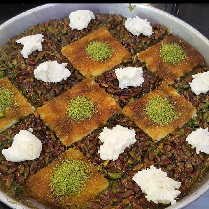 Paşam baklava ve künefe