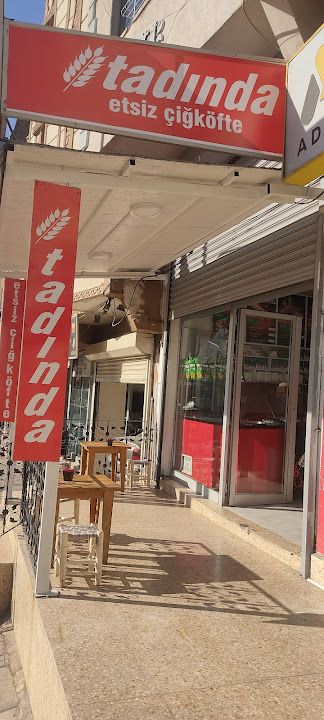 Tadinda çiğ köfte çağdaş şubesi
