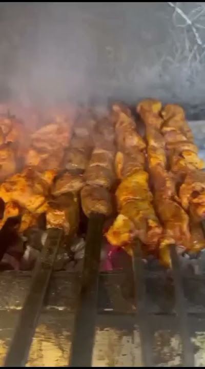 Usta Eller Kebap Döner Paça Salonu