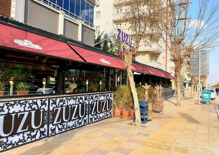 Zuzu Restaurant