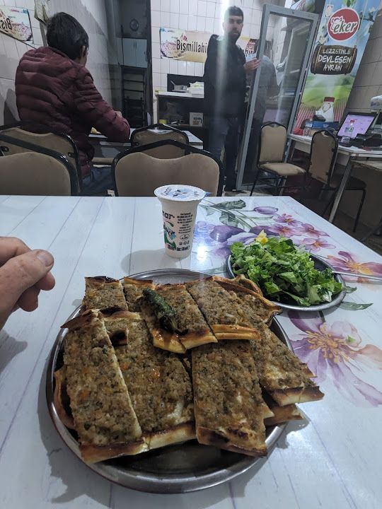 Ağam pide lahmacun sarayı