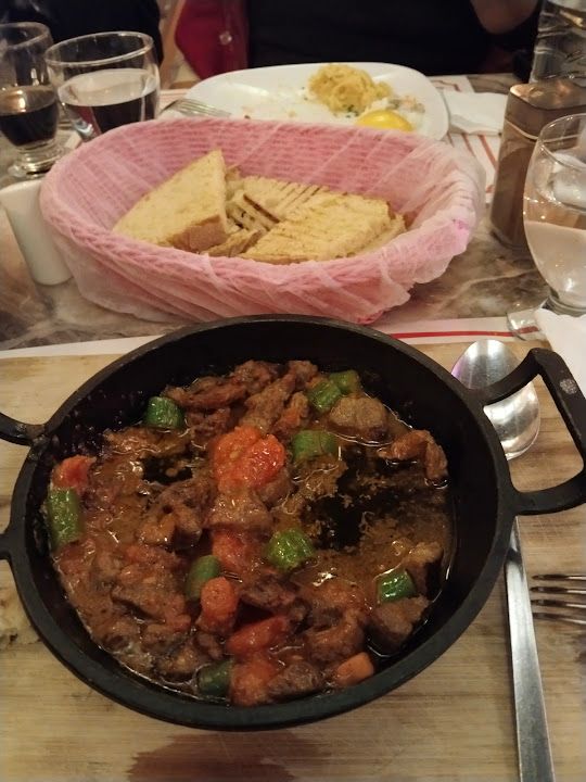 Bizzgara Et Mangal