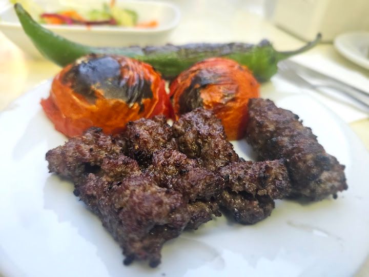 Konak Odun Köfte Ve Çorba Salonu