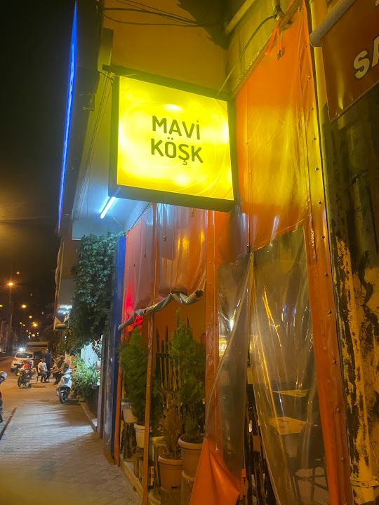 Mavi Köşk Birahanesi